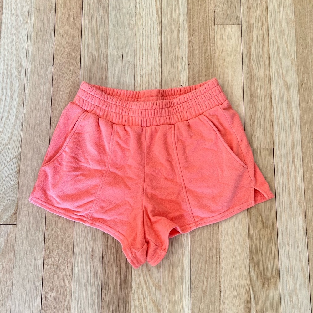 Women's Coral Sweatshorts